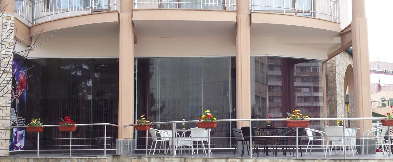 Tiara Hotel Ντόμπριτς Εξωτερικό φωτογραφία