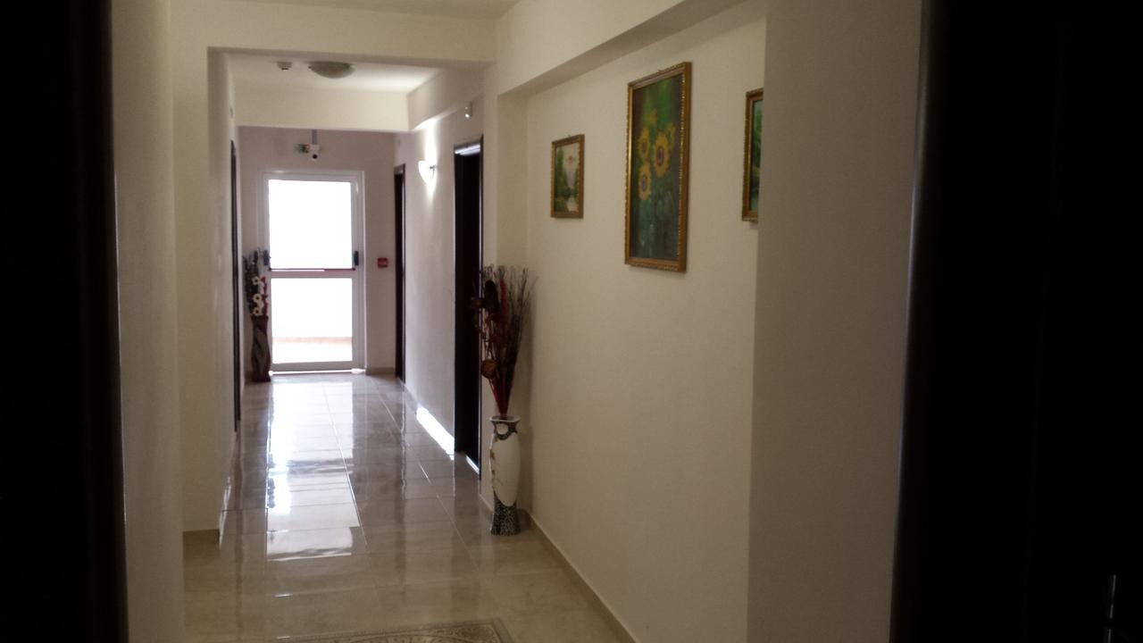 Tiara Hotel Ντόμπριτς Εξωτερικό φωτογραφία